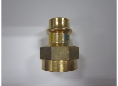 CU Prechod meď 18x1/2" ZD LISOVACÍ RZ 8270 VODA